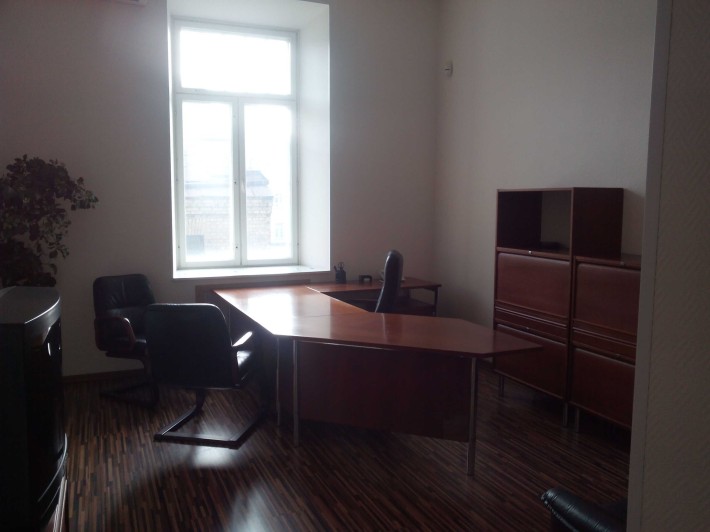 Продаж 4-ох кімн.квартири - фото 1