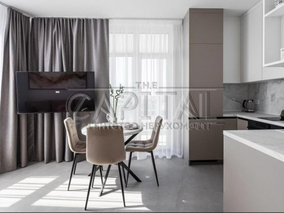 Продаж/Квартира, Київ, Шевченківський район, пр-т Берестейський Київ