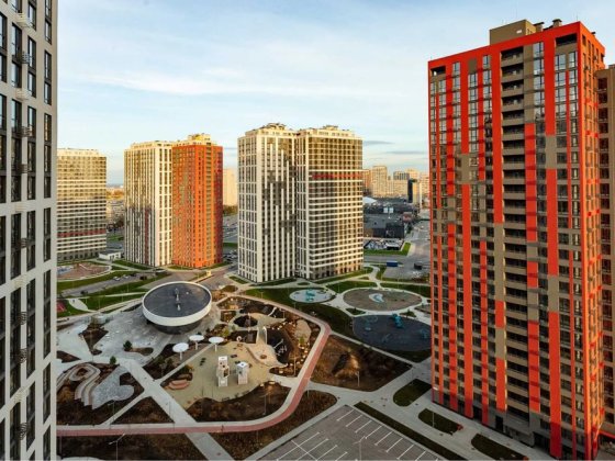 Продам 1 к. Квартиру у Варшавський плюс будинок 13.6 Киев