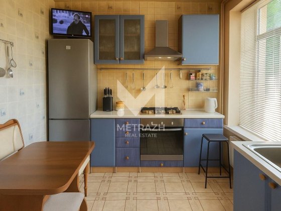 3-кімнатна з ремонтом та меблями на Подолі! Київ