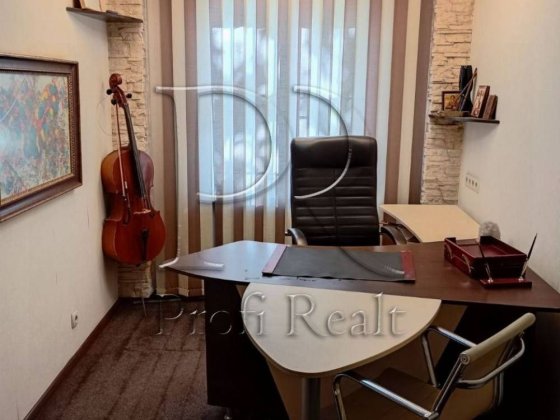 Продаж 3 кімн. квартири за адресою пр-т Берестейський,79