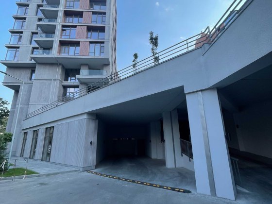 Продам  паркоместа в ЖК - К12, Моцарт, Женева2 Днепр