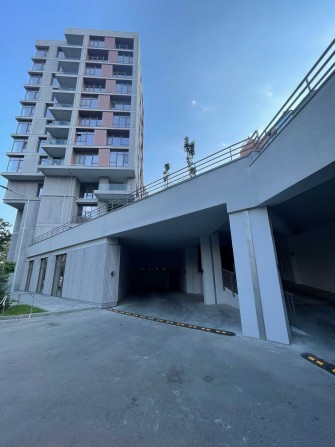 Продам  паркоместа в ЖК - К12, Моцарт, Женева2 - фото 1