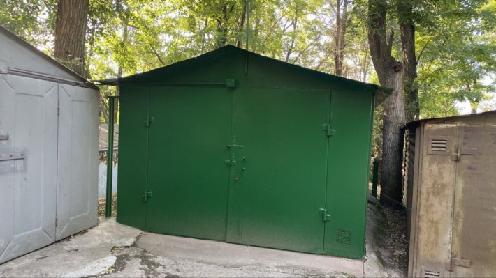 Гараж на Космосе за домом Чумаченко 23б (6 Гимназия Олимпийская) - фото 1