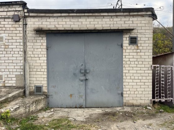 Продам капітальний гараж Анголенко/ Калантирівка Запоріжжя