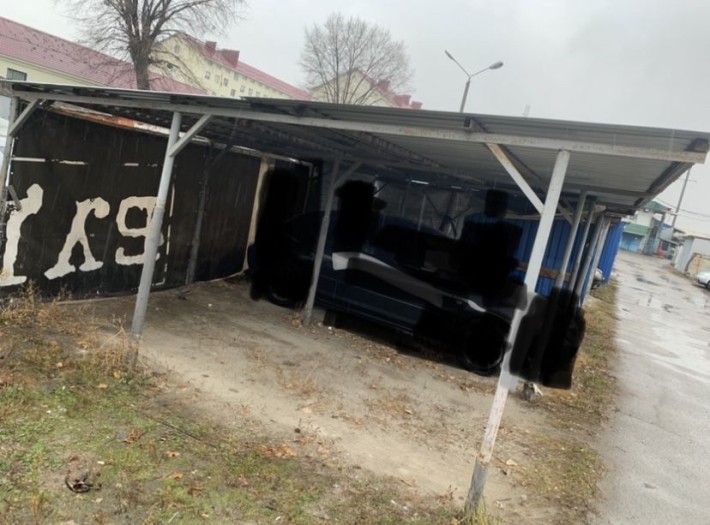 Паркомісце метро Лісова крите - фото 1