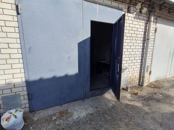 Продам гараж в ГК "Автомобилист-15 " Днепр