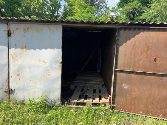 Оболонь Лугова продам гараж Киев