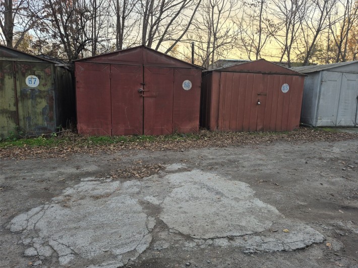 Здам металевий гараж в кооперативі Онежський. - фото 1