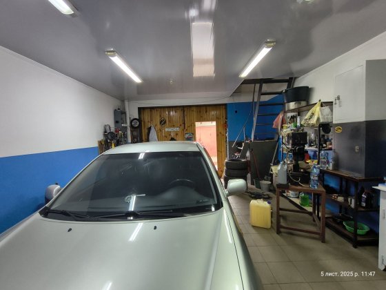 Здам сдам гараж Київ Деснянський Троещина Радосинь 5х7 3 поверховий Киев