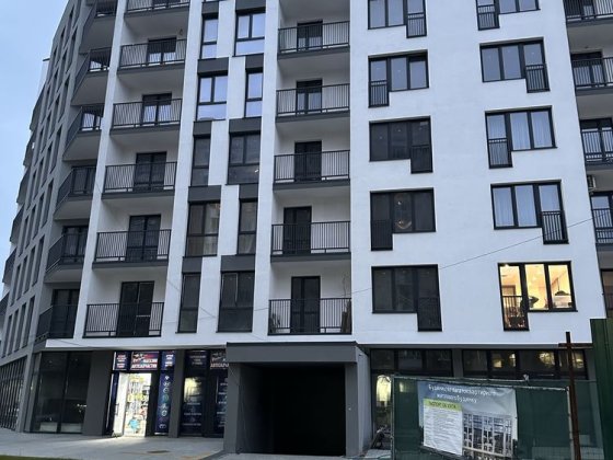 Оренда паркомісця в зданій новобудові у Франків р-ніпо в.Перфецького Львів