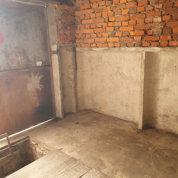 Сдам капитальный,каменный гараж.на 25 чапаевской дивизии - фото 1