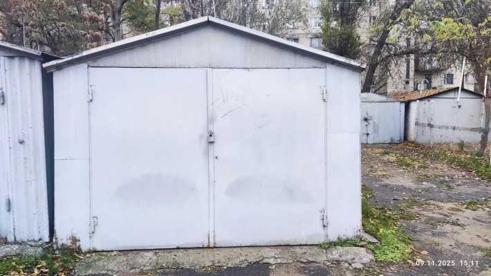 Сдам гараж 3 на 6 метрiв. - фото 1