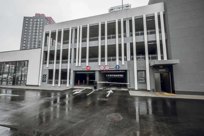 Оренда паркінгу на 0 поверсі, Змієнка, 32, ЖК Варшавський-3 (7.9). - фото 1