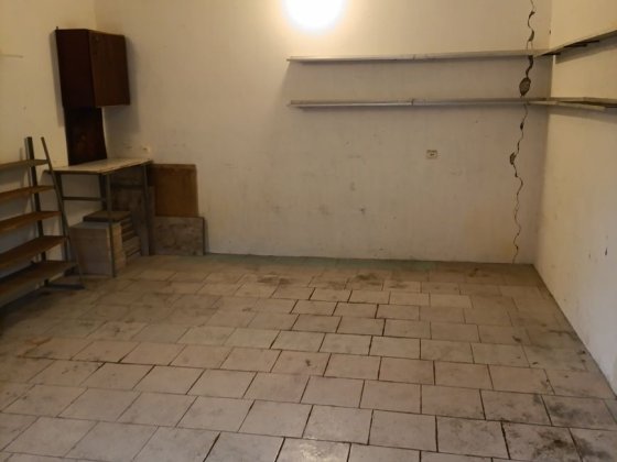 Сдам капитальный ,охраняемый гараж в АГК"Лидер"м.Салтовская(Героев Тру Харків