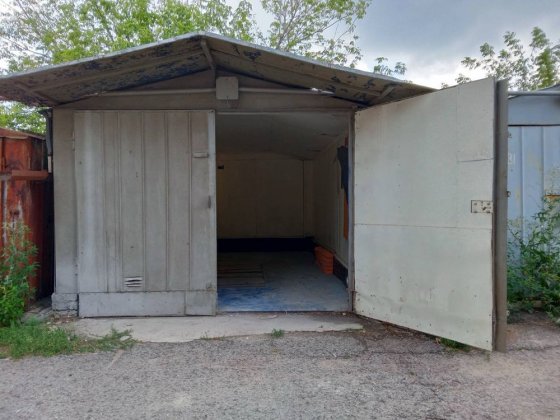 Сдам в аренду гараж ГСК Позняки 2, ул.Сортировочная 22, урловская Київ