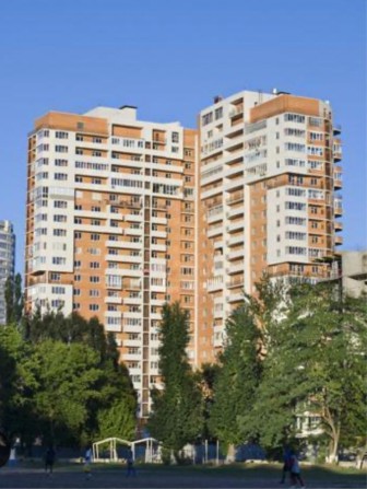 Аренда парковоченого места В ЖК Культуры 22б, подземного паркинга - фото 1