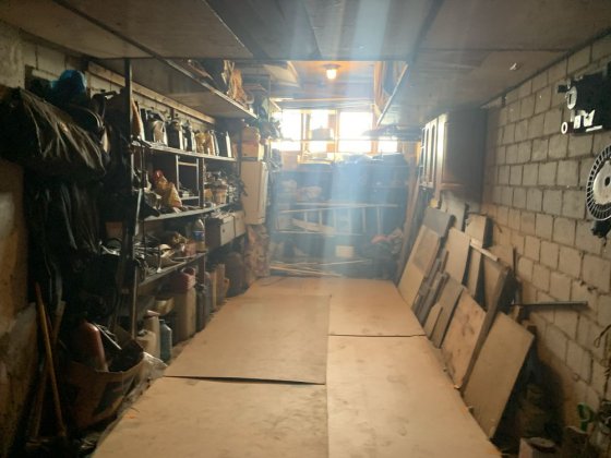 Сдам гараж на ОБолоні вул.Північна 5 кооператив «Схід» на 4 поверсі Київ