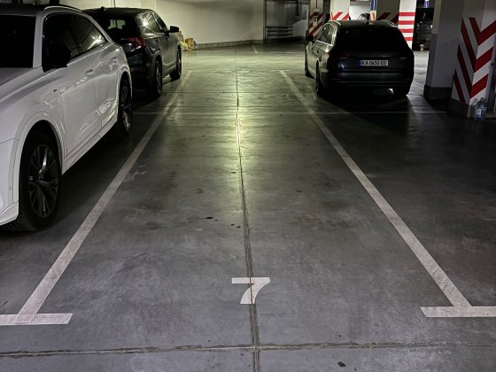 Здам парко місце Киев