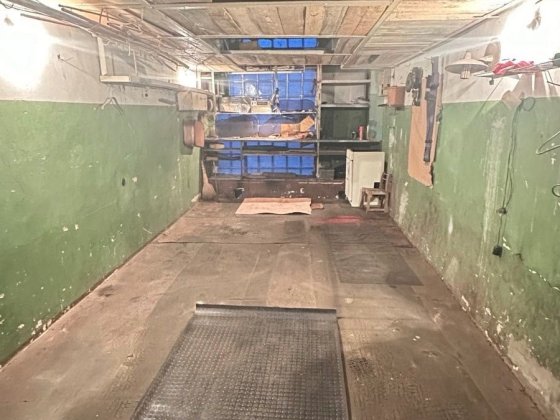 Сдам гараж, м. Левобережная. Челябинская 2 (Пантелеймона  куліша) Київ