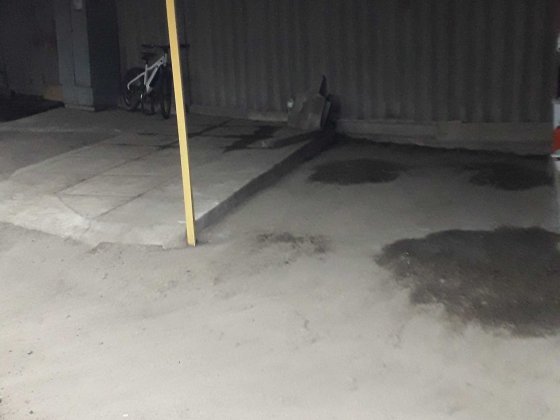 место на крытой стоянке Одесса