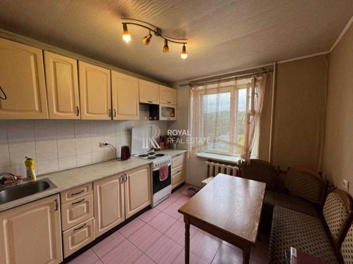 Продаж 2 кімн. Квартира, 2 спальні, вул. Кавказька, Солом'янка, Київ - фото 1