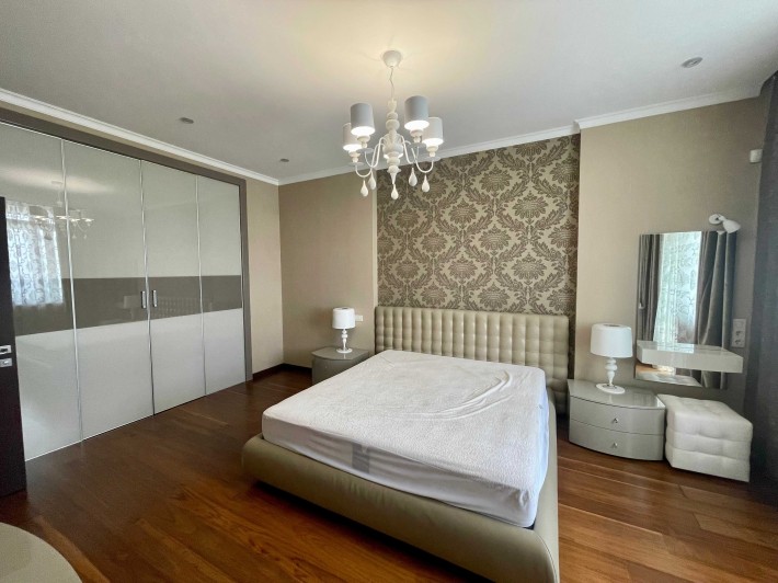 Лучшая цена! Продажа 4-к квартиры (165м2) ЖК Изумрудный, Шаповала - фото 1