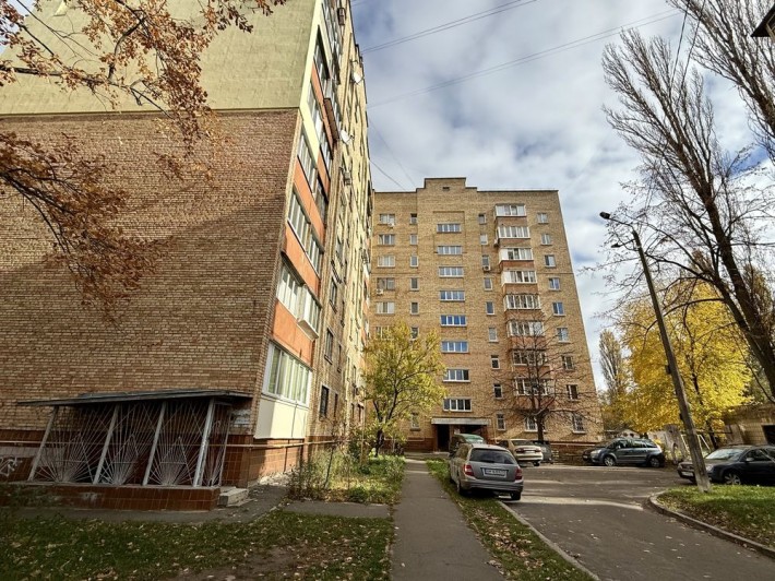 Святошинський Нівкі Мрії 11є Цегляной будинок 2 кімн квартира - фото 1