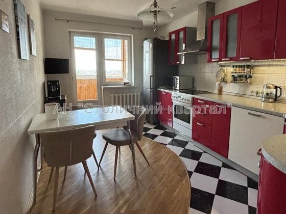 Чоколівка вулиця Смілянська 10/31 Київ