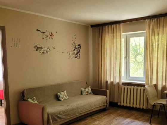 Продаж двокімнатної квартири на Чоколівському бульварі від власника Київ