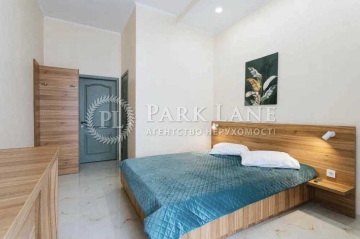 2К Саксаганського, 147 Шевченківський Центр Ботанічний сад Фоміна - фото 1