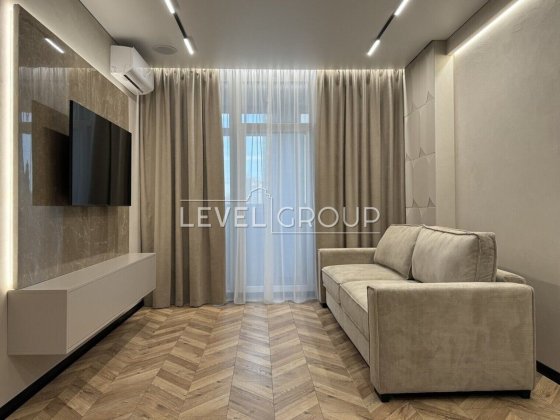 Продаж 1-кімнатної квартири з ремонтом ЖК Manhattan (Манхеттен), центр Київ