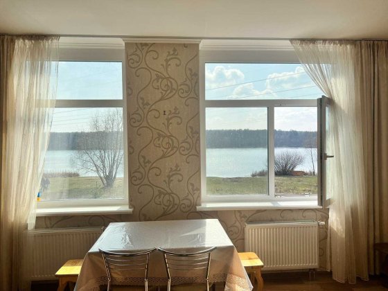 З ремонтом та  вікнами на озеро та ліс! Святошинський, Академмістечко Киев