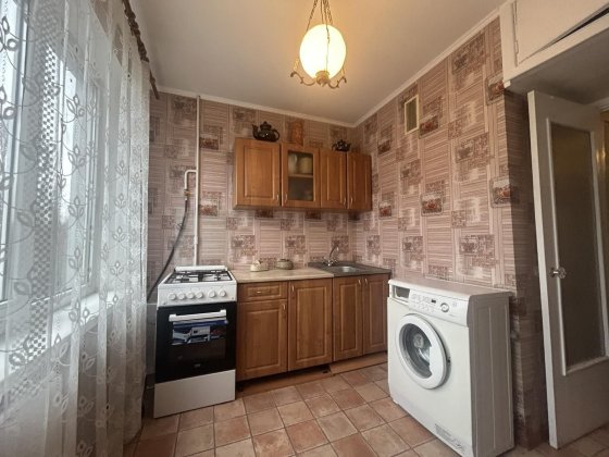 Продаж Квартири 35м2 вул. Жмеринська 18 Киев