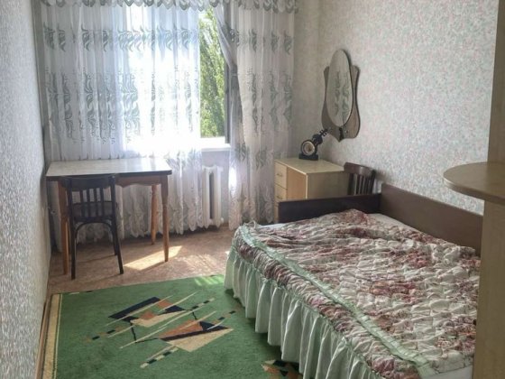 Продаж 2к-квартири м.Академмістечко,новобіличі, вул.Наумова ген. Київ