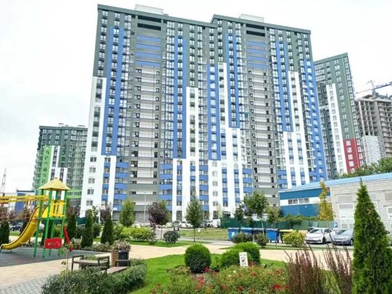 Продам 3 кім Виговського ЖК Сирецькі Сади Київ
