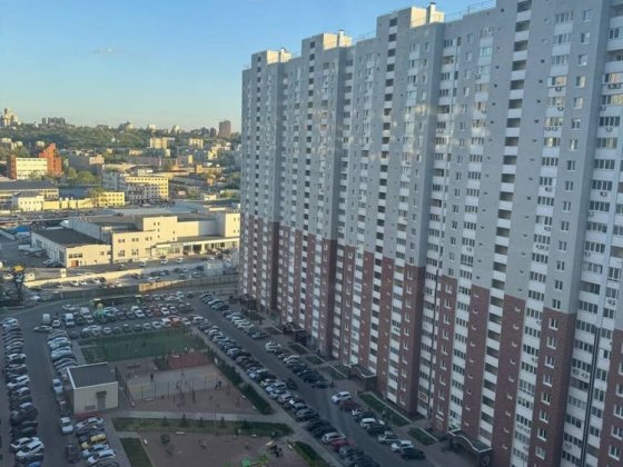 Продаж 2-хкім. кв.ЖК Навігатор , Балтійский пров. 72 м2. Київ