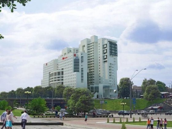 Продаж 1к квартири 66 кв. м на просп. Берестейський 55А Киев