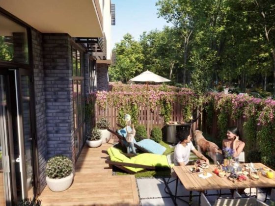 СВІЙ ДВОРИК. Продам велику двокімна квартиру від власника. Розстрочка. Киев