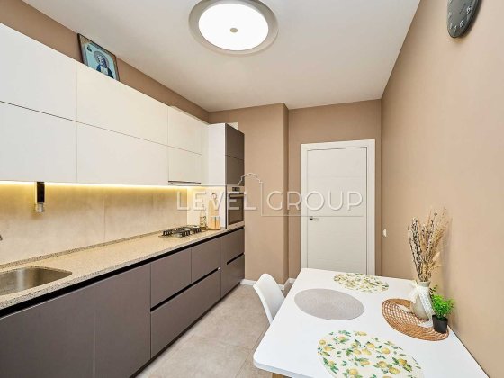 Продаж 1к квартири вул. Глибочицька 13/4 ЖК Львівський квартрал Київ