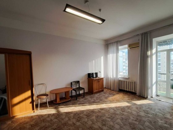 1-но кімнатна в царському будинку, центр Києва.