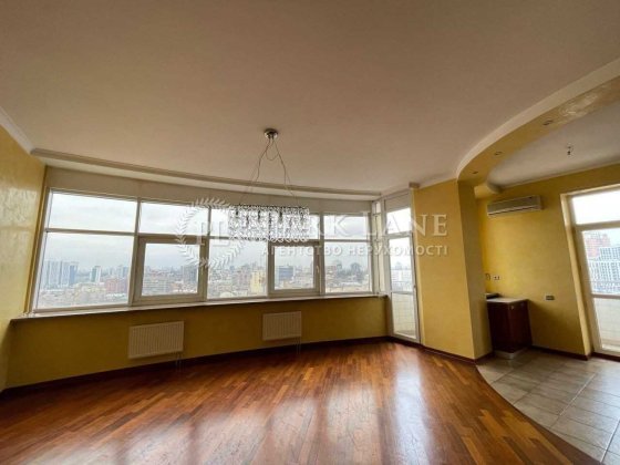 Продам 3к вул Богдана Хмельницького 41 Історичний Центр Будинок 2004р Київ