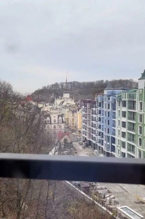 3к 104кв на Воздвиженці Поділ Град Дегтярна - фото 1