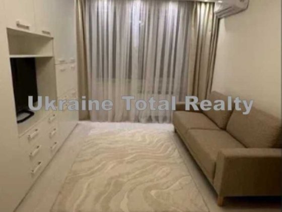 ВИНОГРАДАР! Чудова 1 кімнатна квартира з ремонтом! Пр-т Свободи 30Б Киев