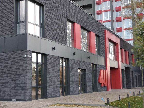 Продам квартиру біля метро Академмістечко Київ