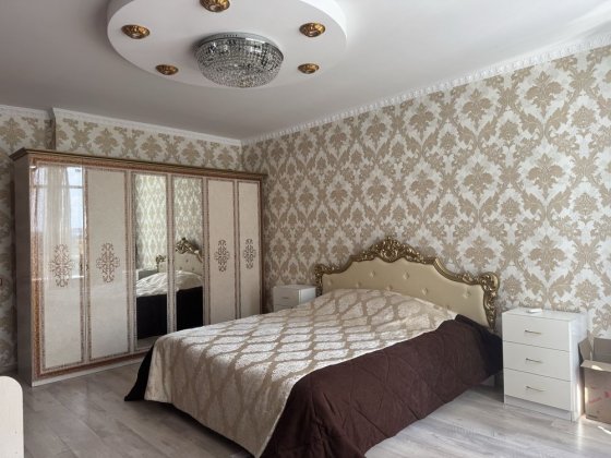 Продам квартиру район академ Киев