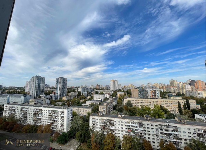 Квартира Центр Видова на місто новий ЖК Manhattan Сity 111м2 Перемоги - фото 1