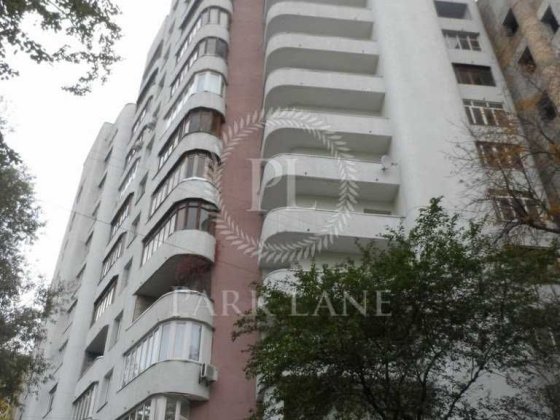 Продаж 5-ти кімн. кв. по вул. Стрітенська, 17, Шевченківський район Киев