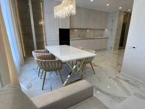 Продаж!!! Однокімнатна квартира ЖК Варшавський 2 ремонт Киев