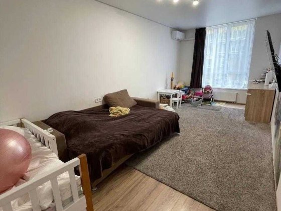 2-кімнатна квартира з ремонтом в ЖК Медовий вул. Кадетський Гай Киев